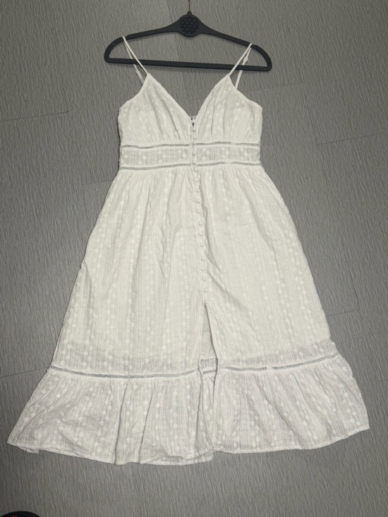 Windsor Dresses & Skirts - Windsor White Eyelet Cotton Midi Dress M Boho Summer